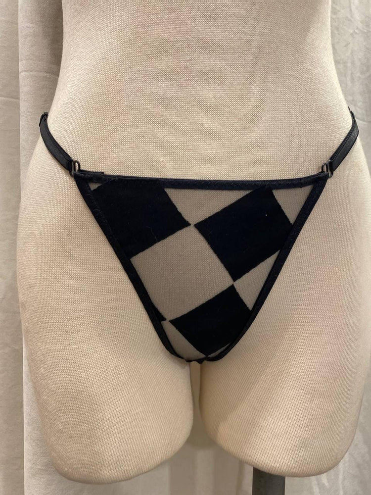Handmade in İstanbul Black Geometric Mesh Thong