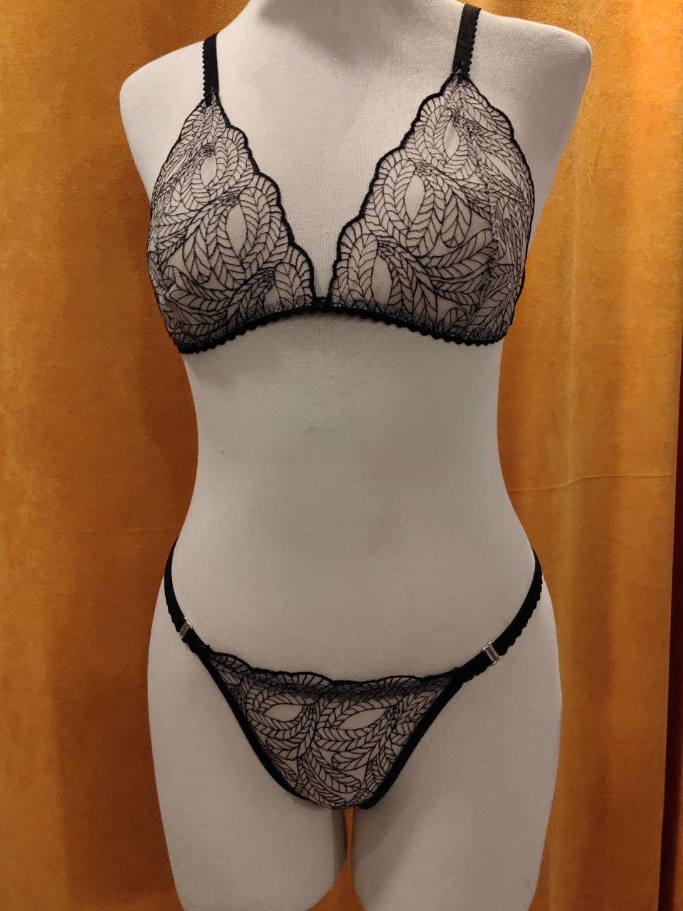 Handmade in Istanbul - Black Leaf Embroidered Lace Lingerie Set – Handmade Bra and Thong