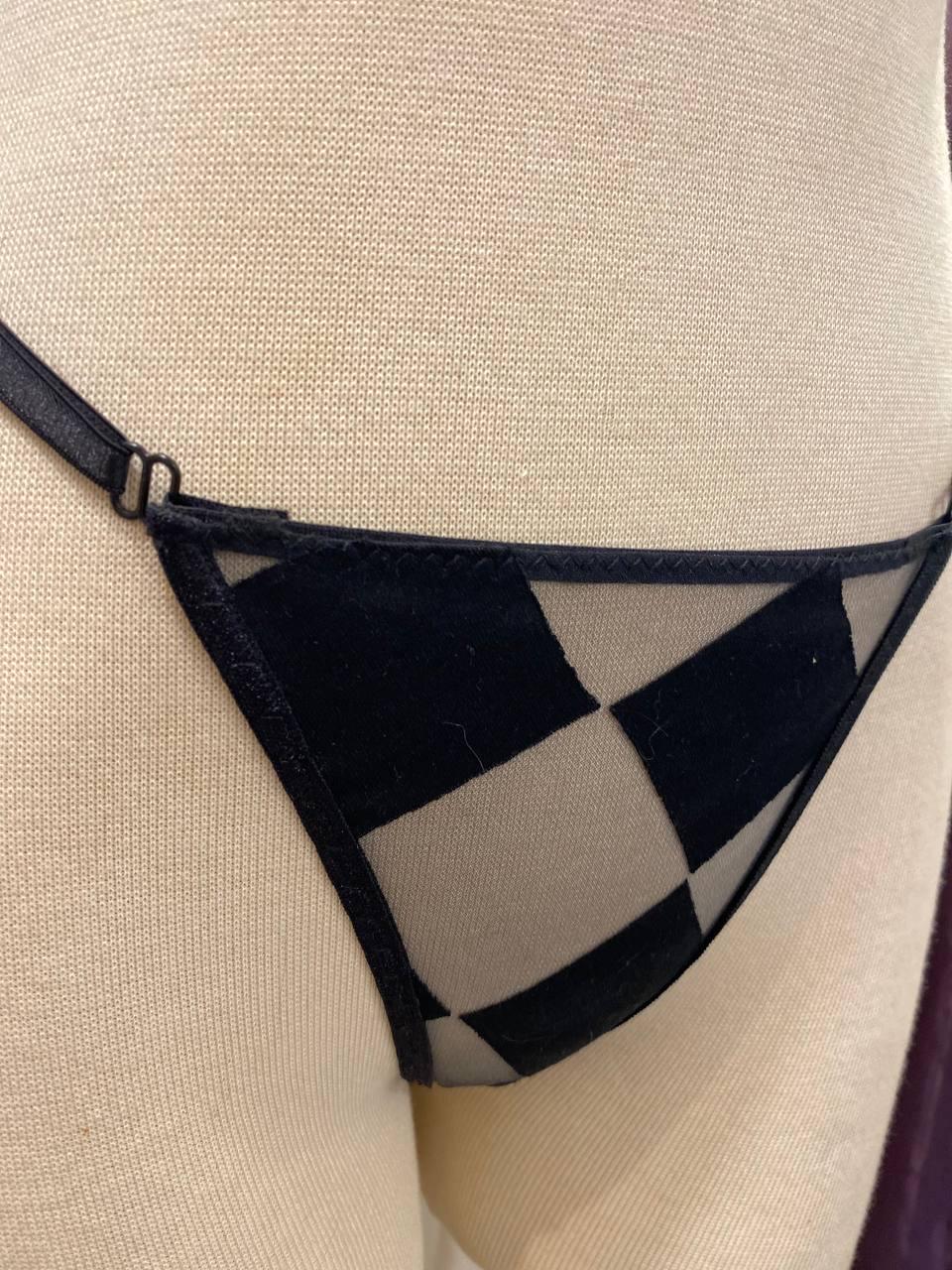 Handmade in İstanbul Black Geometric Mesh Thong