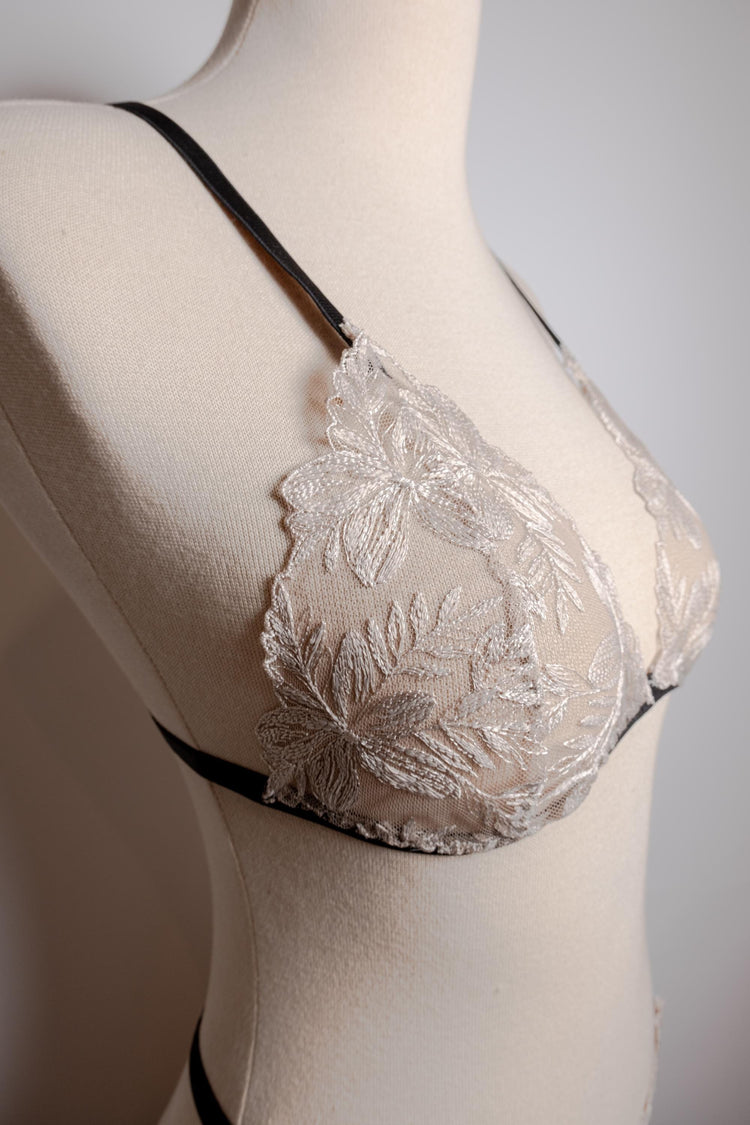 Handmade in İstanbul Ivory Floral Lace Lingerie Set, Handmade Sheer Bra and Thong