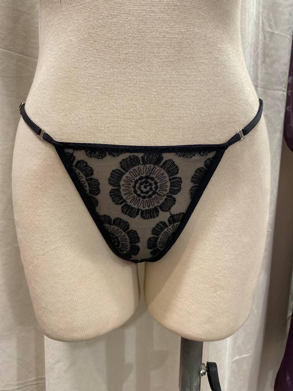Handmade in İstanbul Black Sheer Floral Embroidered Thong