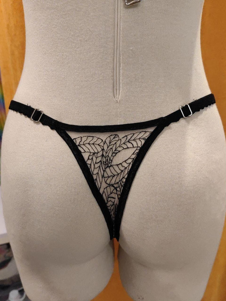 Handmade in Istanbul - Black Leaf Embroidered Lace Lingerie Set – Handmade Bra and Thong