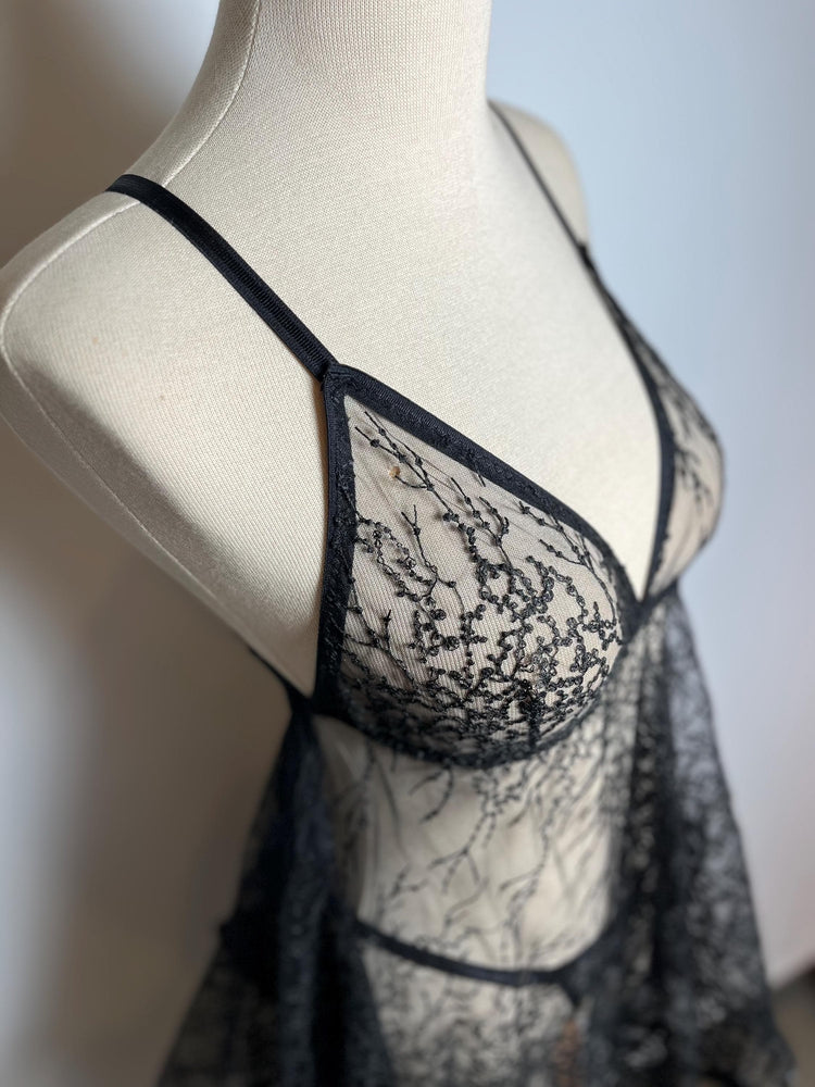 Handmade in İstanbul Midnight Lace Babydoll – Sheer Black Lingerie Set with Thong